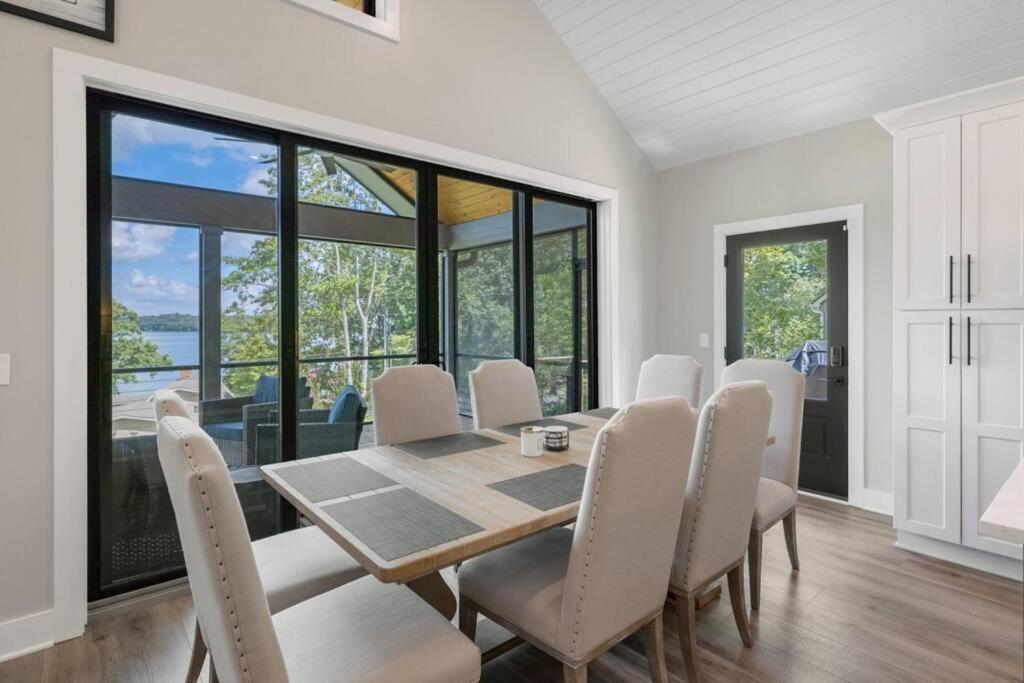 New Home, Dock, Kayaks, Game Room, Water Views Winchester Экстерьер фото
