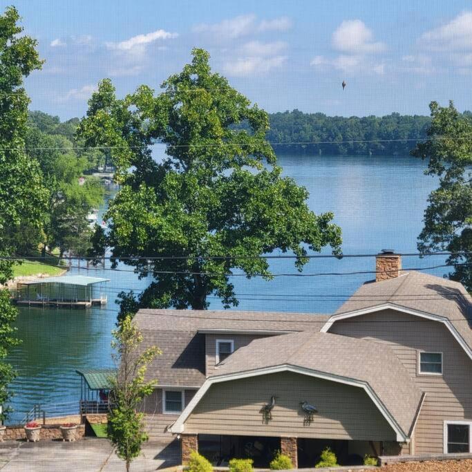 New Home, Dock, Kayaks, Game Room, Water Views Winchester Экстерьер фото